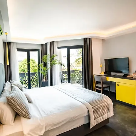Sea Palm Hotel