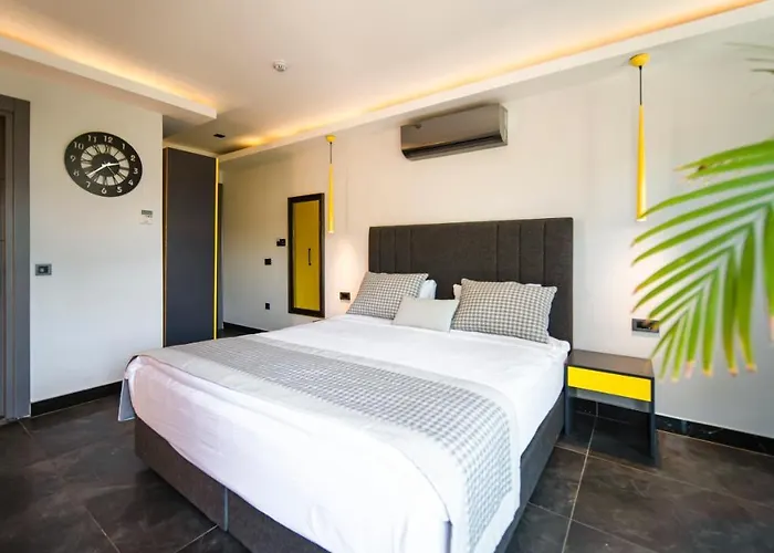 Sea Palm 4*